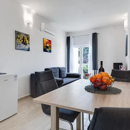 Apartament Tramonto-1 By Interhome *