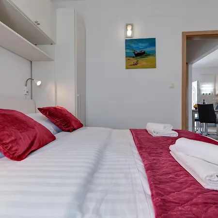 Tramonto-1 By Interhome *