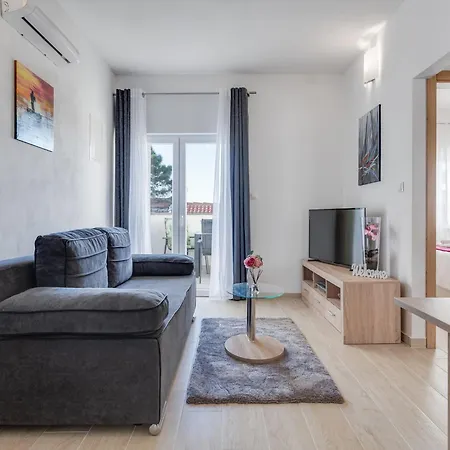 Tramonto-1 By Interhome *