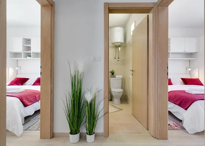 Appartamento Tramonto-1 By Interhome
