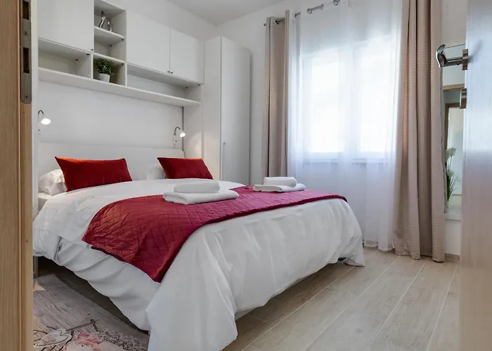 Tramonto-1 By Interhome * Vir