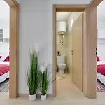 Appartamento Tramonto-1 By Interhome