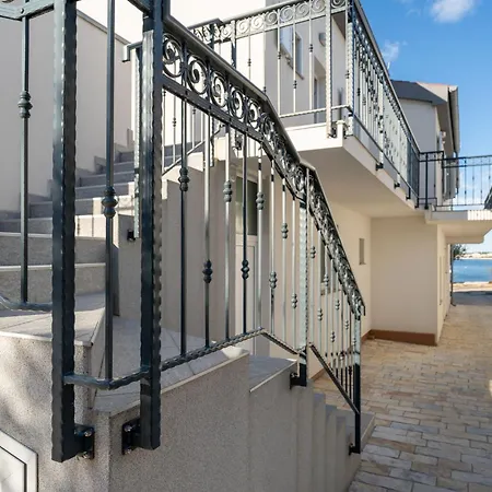 Apartmán Tramonto-1 By Interhome *