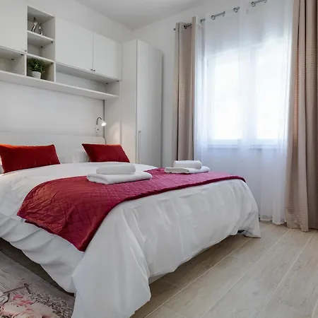 Tramonto-1 By Interhome * Vir